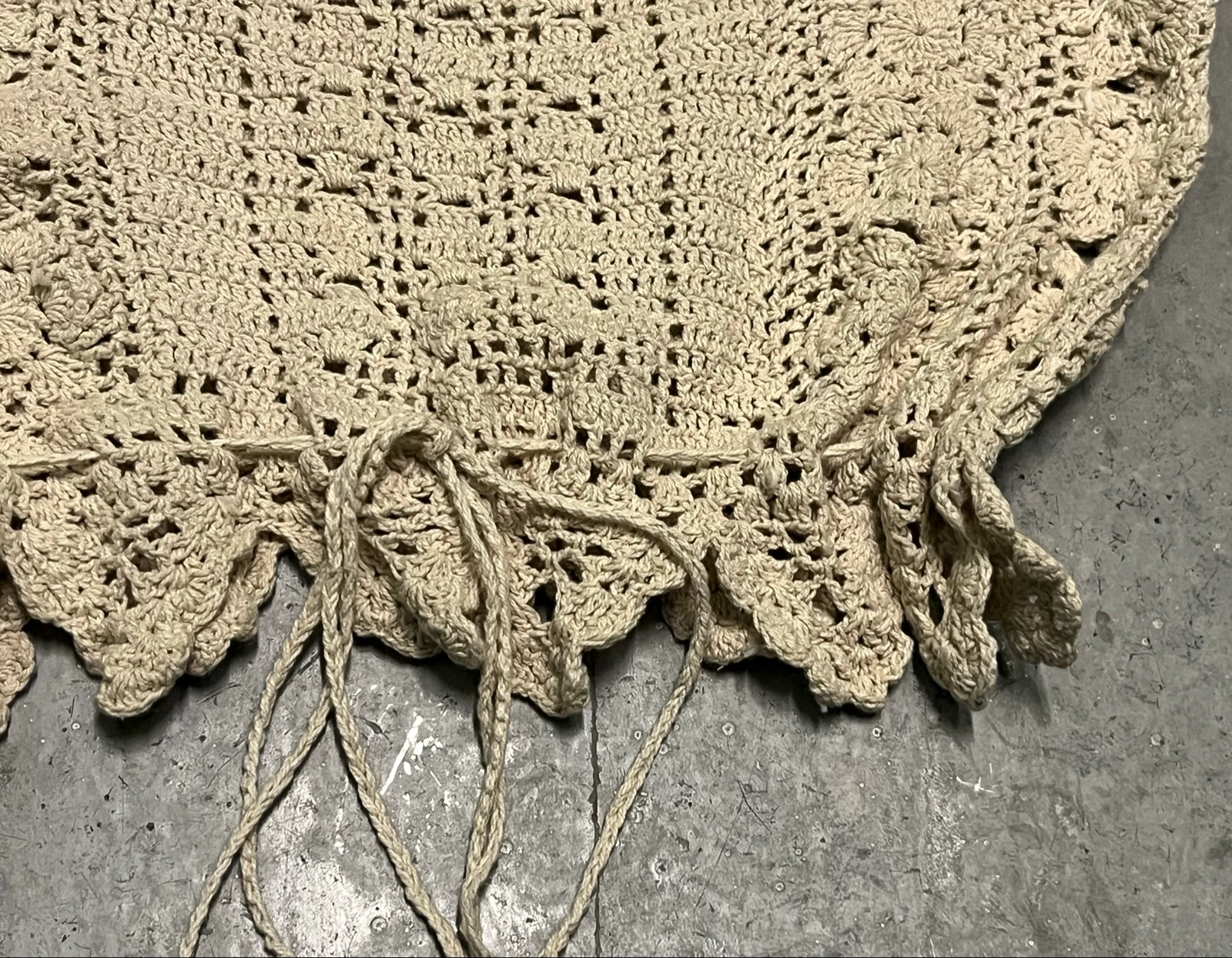 Haut court en crochet beige – photo 5